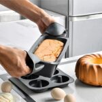 Silicone Loaf Pan - Image 3